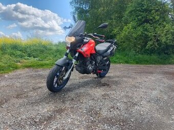 Aprilia Pegaso 650 Strada / 2005 / A2 35kw
