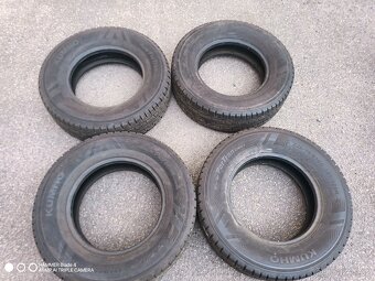 Pneumatiky 225/75 R16 C Kumho vzorek 5mm