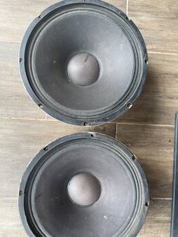 Basové reproduktory. - 1