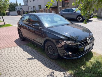 Volkswagen POLO 2019 (42701km)