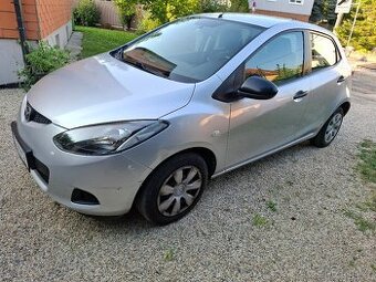 Mazda 2 1.3i Klima Model 2009