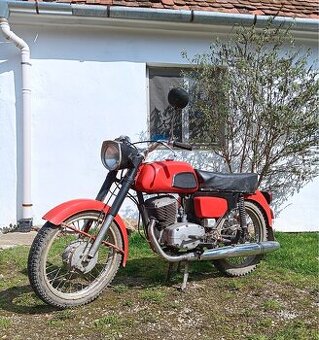 Čezeta 175/447