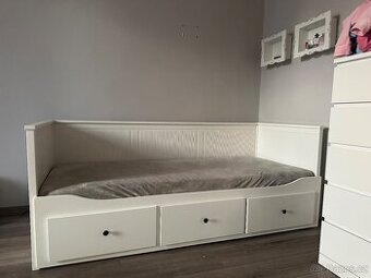 IKEA postel