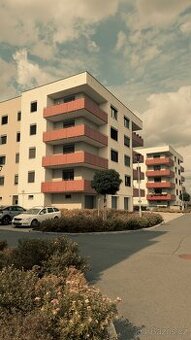 Moderní byt 2+1 s balkonem, výhledem na Šumavu