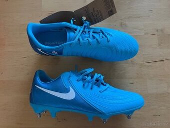 Kopacky vel 42,5 nove Nike