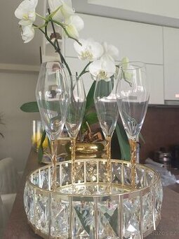 Set na sekt luxusni