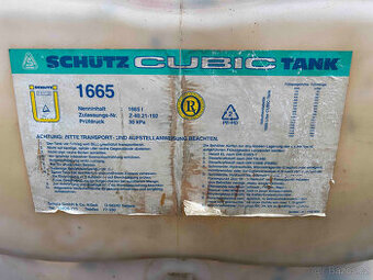 plastová nádrž 1665 Litrů