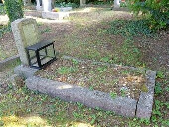 Přenechám hrobové místo