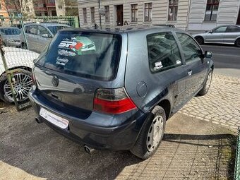 Golf 4
