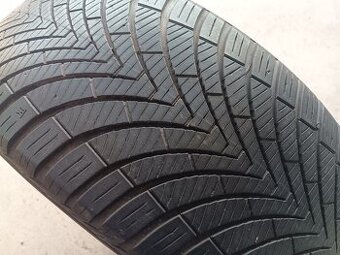 235/50 R18 KUMHO (1721)