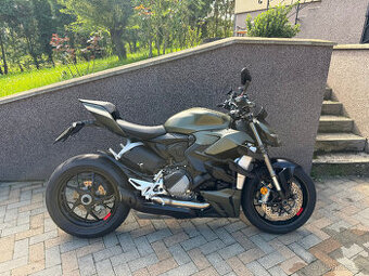 Ducati Streetfighter V2 2023