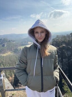 Dámská zimní bunda – khaki, jako nová