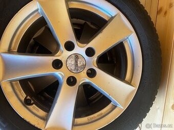 Zimní pneu Nokian 205/55 r 16