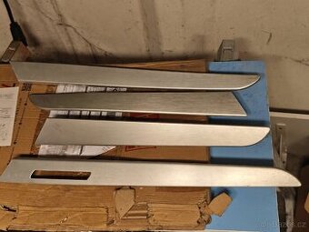 Lišty dveří Audi A6 C6