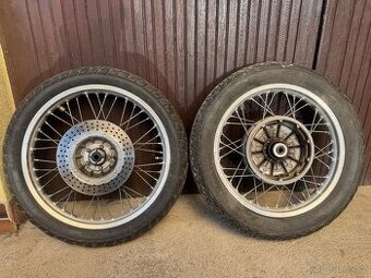 Drátěná kola z BMW R80 R100