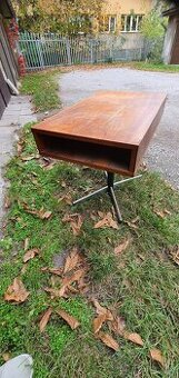 Retro otocny Tv stolek
