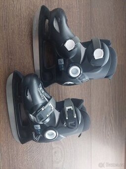 Chlapecké lední brusle 26 - 28
