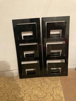 2Nástěnné držáky Ikea na časopisy,noviny,kuchařky…