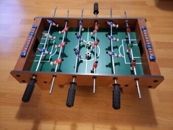 Stolní fotbálek