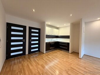 3+KK PRONÁJEM NADSTANDARDNÍHO BYTU/APARTMÁNU