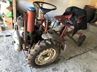 Malotraktor JAWA 250 pérák