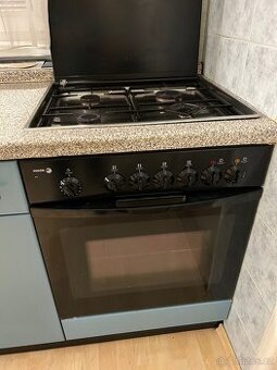 Zdarma vestavny plynovy sporak a el. trouba