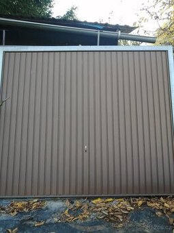 Garážová vrata - výklopná