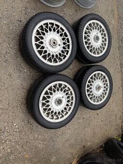 Alu kola Borbet 4x108 15” et 35 6j