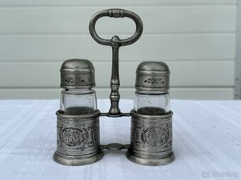 Starožitná dochucovadla pepř sůl cín a sklo