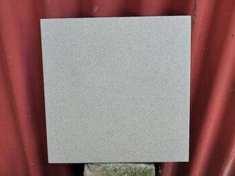 Dlažba 30x30.