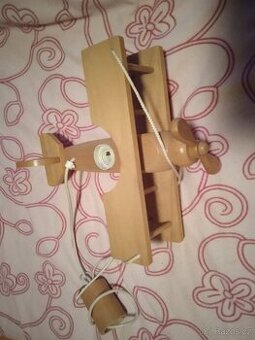 Dětský lustr letadlo