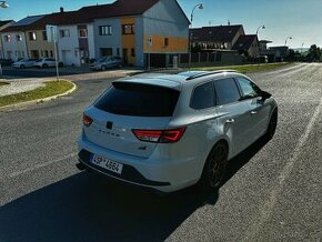 Seat Leon Cupra ST 290 kombi, manual, 130tis. KM