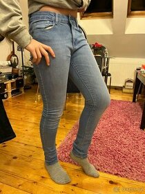 Dámské / dívčí značkové kalhoty (džíny, overal), velikost 38