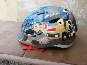 Dětská helma s bagrem Alpina