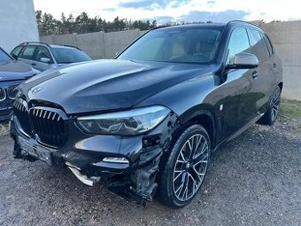 BMW X5 G05 M50D individuál 294kw 21' NOVÝ MOTOR + TURBA