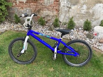 BMX kolo Piranha 300