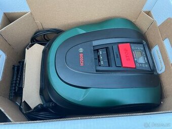 Robotická sekačka BOSCH Indego XS 300
