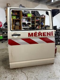 Levé šoupací dveře VW TRANSPORTER T5