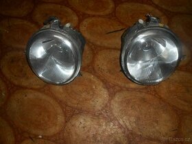 prodam prave predni svetlo na vw lupo rok 2004 ,
