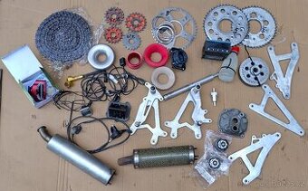 Zbytky ze závodů Aprilia RS SP 125