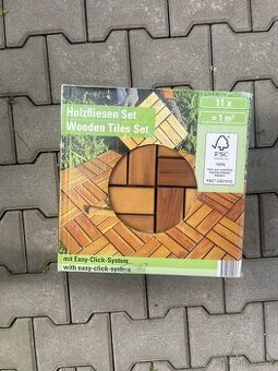 Terasové dřevěné dlaždice