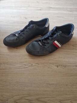 Boty Tommy Hilfiger vel.44 modrá