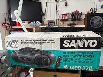 Sanyo MCD-Z71L Bombox
