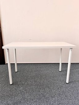 Bílé stoly – 120 x 60 cm, výška 73 cm – 18 kusů