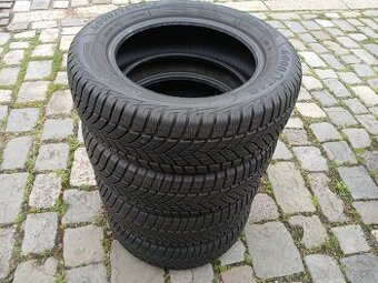 4ks zimních pneumatik GOODYEAR 215/60R16 99H DOT2022