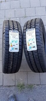 Dvě nepoužité pneu MATADOR 205 /70 R15C DOT 2419