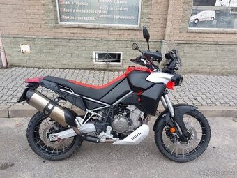 aprilia Tuareg 660