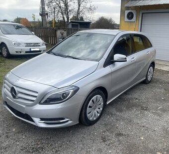 Mercedes benz B 220 CDI