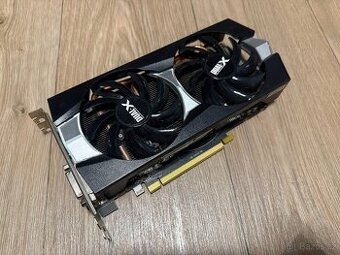 Grafická karta Radeon R9 270X
