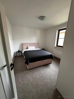 IKEA IDANÄS postel, 160x200 cm, s úl. prostorem, růžová